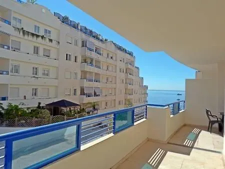 305 Apartment *