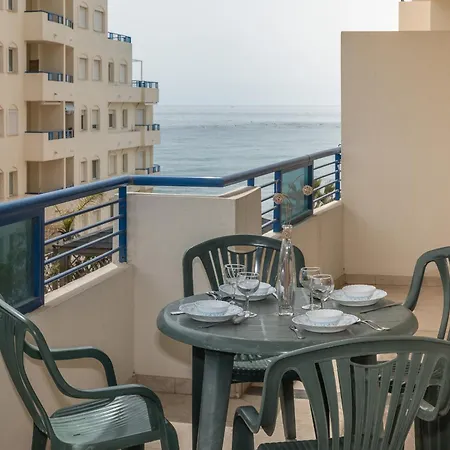 Al Lado Del Mar